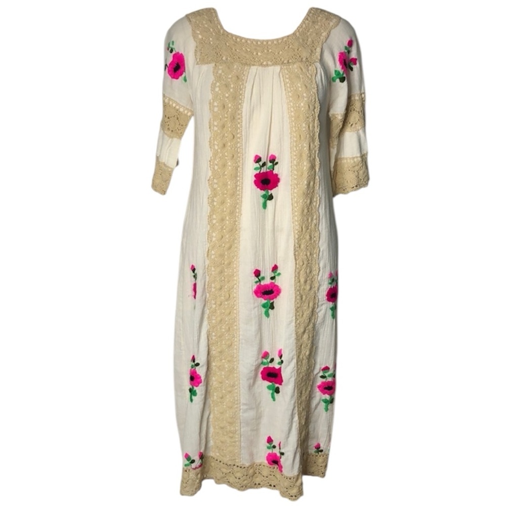 Vintage Mexican floral embroidered lace dress cream tan small